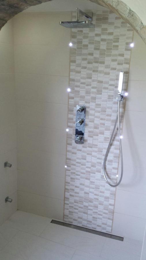 OnilCasa Olyvesアパートメント エクステリア 写真